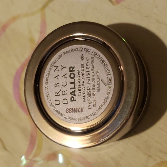 💙🌟🧚‍♀️PALLOR Urban Decay DISCONTINUED Eyeshadow NWOBOX - Picture 6 of 7